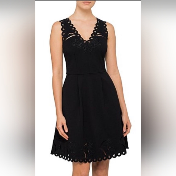 ❤️TED BAKER BLACK COCKTAIL DRESS - Picture 1 of 13